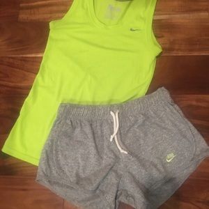 Nike Super Cute workout outfit (shorts & shirt)